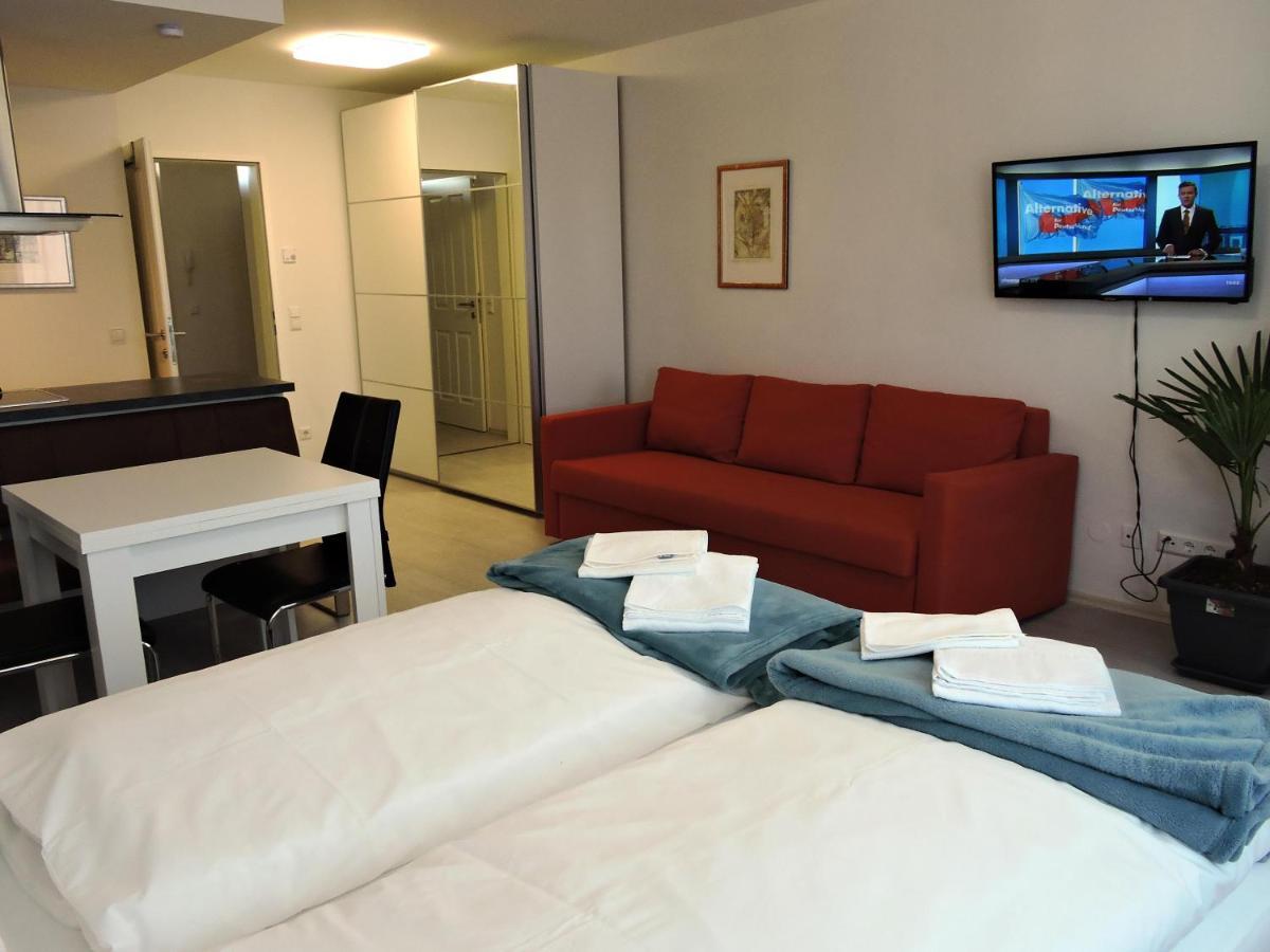 305 Berlin, Studio Apartment, 38M2 2-4 Pers Klagenfurt am Woerthersee Buitenkant foto