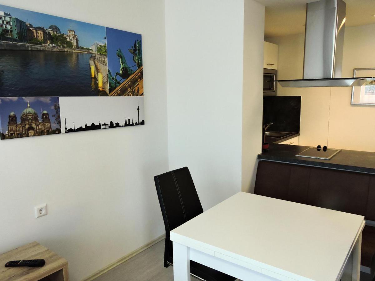 305 Berlin, Studio Apartment, 38M2 2-4 Pers Klagenfurt am Woerthersee Buitenkant foto